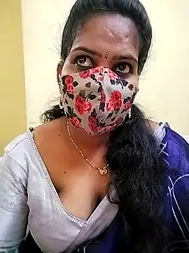 melina214 online show from April 15, 2026, 6:01 pm