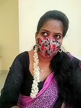 melina214 online show from April 17, 2026, 3:09 am