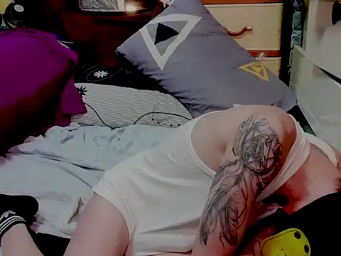 Snapshot of JJjing chatting on November 15, 2025, 7:34 am JJjing online show from November 15, 2025, 7:34 am