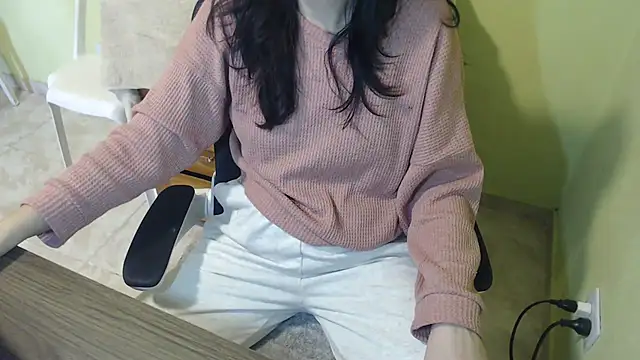 samantha s69 online show from July 12, 2026, 6:31 pm