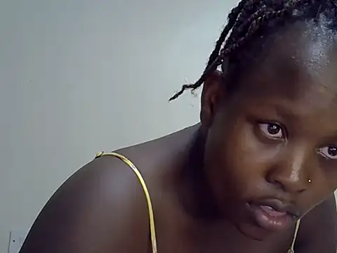 Sonnia  online show from March 10, 2026, 9:30 pm