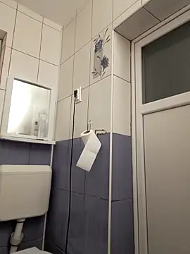 Snapshot of hornny1995 chatting on March 1, 2025, 12:34 pm hornny1995 online show from March 1, 2025, 12:34 pm