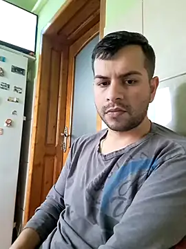 Snapshot of hornny1995 chatting on December 8, 2024, 12:30 pm hornny1995 online show from December 8, 2024, 12:30 pm