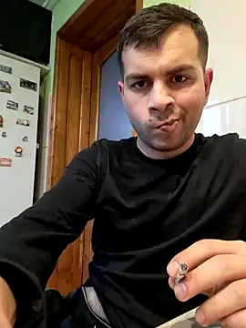 Snapshot of hornny1995 chatting on December 2, 2024, 1:19 pm hornny1995 online show from December 2, 2024, 1:19 pm