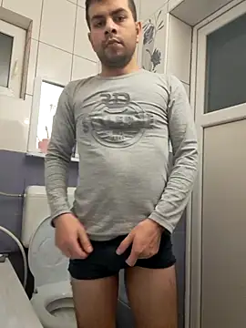 hornny1995 online show from January 31, 2026, 8:29 pm