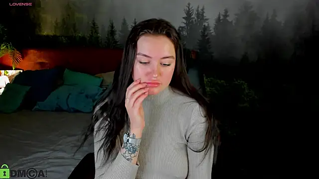 Snapshot of Secret_goddes chatting on September 28, 2025, 5:03 am Secret goddes online show from September 28, 2025, 5:03 am