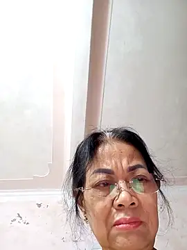 Hotestlove online show from March 22, 2025, 3:09 pm
