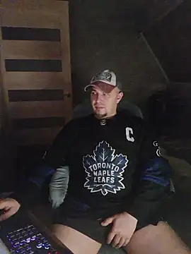 Snapshot of Foxyshaved chatting on January 10, 2026, 4:52 am Foxyshaved online show from January 10, 2026, 4:52 am