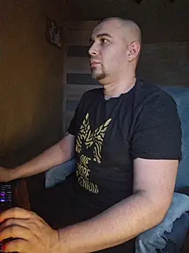 Snapshot of Foxyshaved chatting on December 22, 2025, 8:47 am Foxyshaved online show from December 22, 2025, 8:47 am