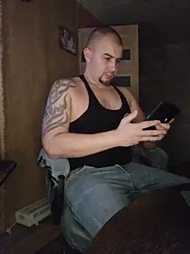 Snapshot of Foxyshaved chatting on December 16, 2025, 5:11 am Foxyshaved online show from December 16, 2025, 5:11 am