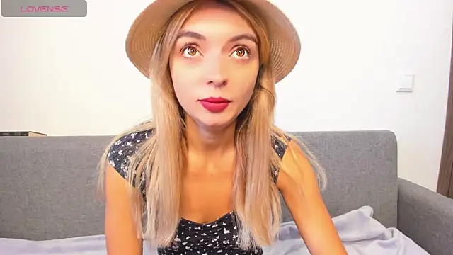  ellen meow  online show from February 8, 2025, 7:37 am