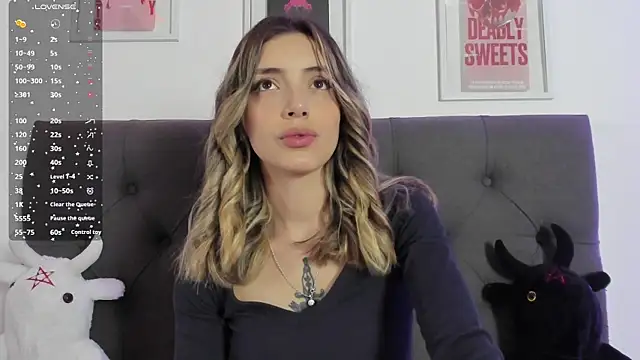 Snapshot of IsadoraGalle_ chatting on February 23, 2026, 1:12 pm IsadoraGalle online show from February 23, 2026, 1:12 pm