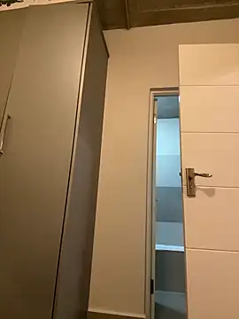 slimcateee online show from December 22, 2025, 6:30 pm