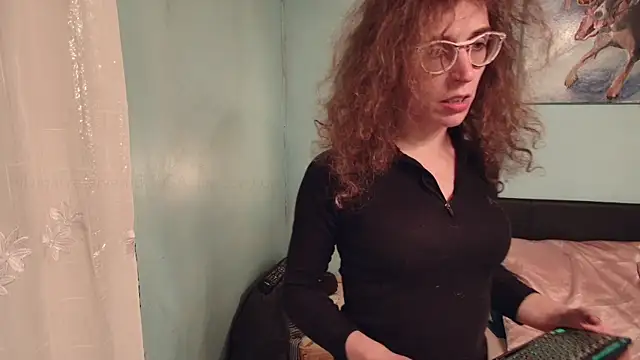 Prxscillia Tx online show from March 19, 2025, 6:12 pm