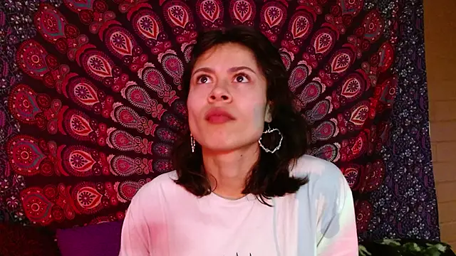 AbbySccott online show from December 24, 2024, 12:33 pm