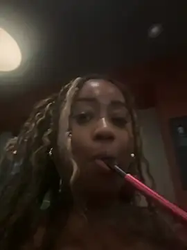youluuvxo online show from July 17, 2026, 2:31 am