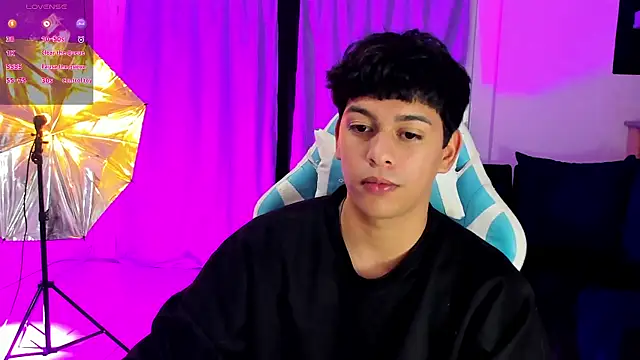 Franco Rizzo  online show from October 22, 2025, 1:49 am