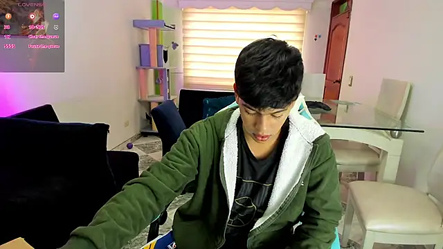 Franco Rizzo  online show from September 14, 2025, 9:48 pm