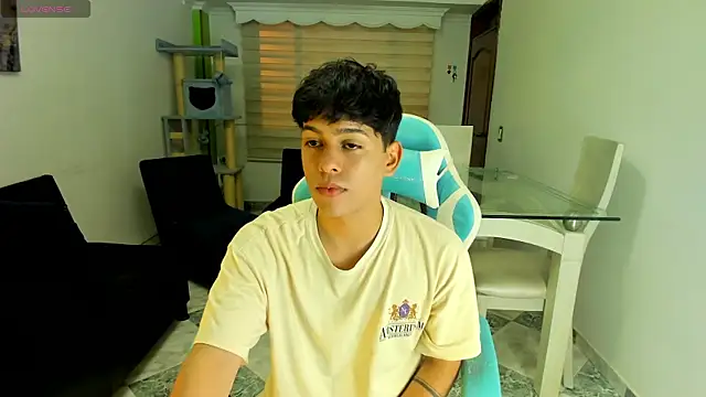 Franco Rizzo  online show from September 19, 2025, 4:49 am