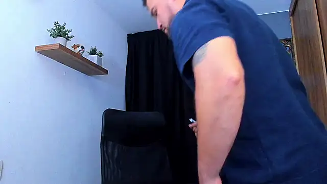 AndrewDiaz online show from February 25, 2026, 6:57 am