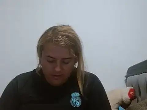 KIARAMARSHALLWELLZ online show from February 3, 2025, 11:15 pm