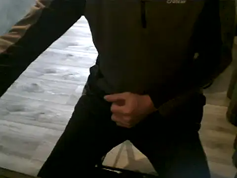 hornyman18cm39 online show from February 10, 2026, 2:05 pm