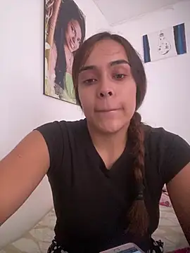 JuanaSimons online show from July 26, 2026, 10:05 pm
