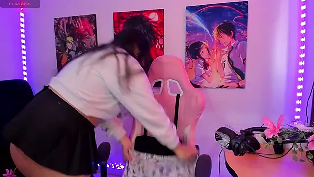 haru u2 online show from March 2, 2025, 6:35 pm