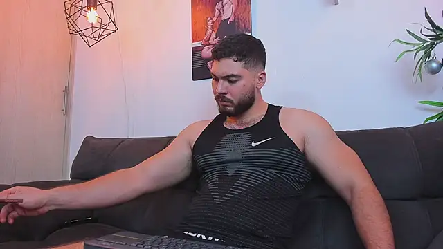 Snapshot of SebastianVilla_ chatting on February 22, 2026, 3:13 pm SebastianVilla online show from February 22, 2026, 3:13 pm