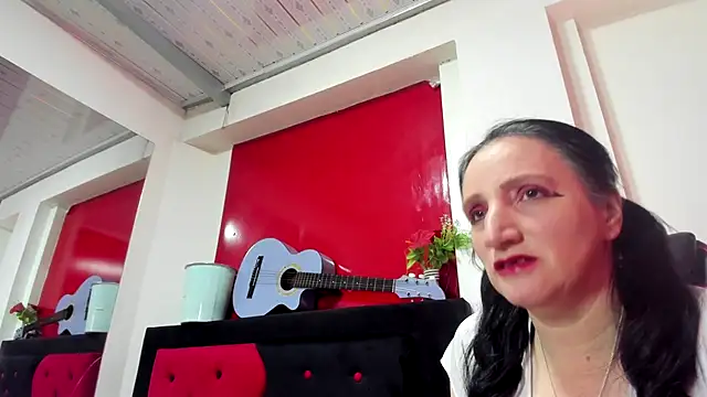 Andrefoxx  online show from November 20, 2025, 4:13 am