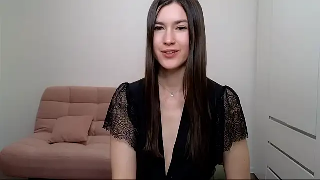 AliciaNewell online show from February 9, 2025, 11:25 am