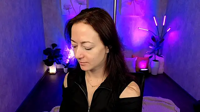 kimberlyray777 online show from February 20, 2025, 7:34 am