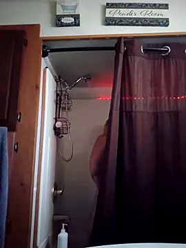 sweetkitty111 online show from October 9, 2025, 8:31 pm