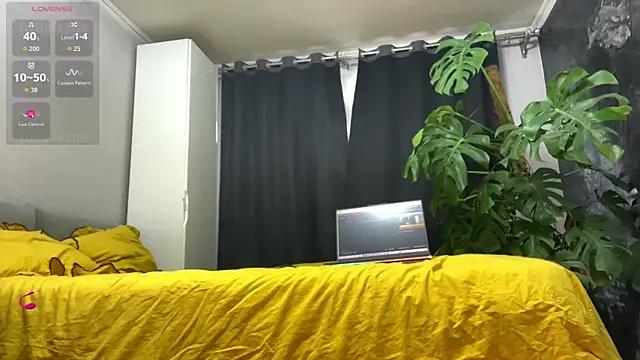 Marina- online show from February 17, 2026, 8:33 am