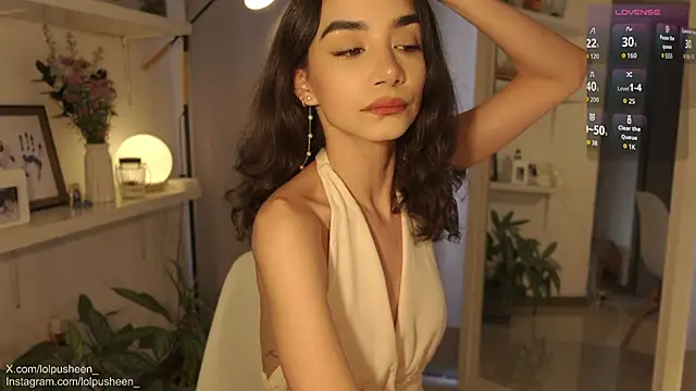 JulietteDee online show from November 6, 2025, 10:14 pm