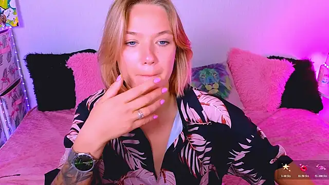 Snapshot of Karen_morris chatting on May 25, 2026, 7:07 am Karen morris online show from May 25, 2026, 7:07 am