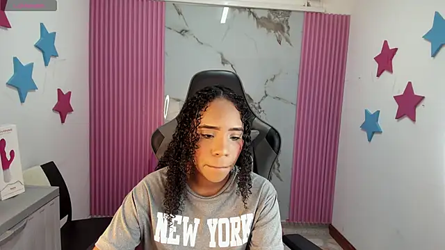 lia 16 online show from October 10, 2025, 10:49 am