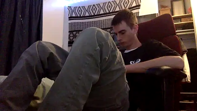 spicylaboi online show from October 31, 2025, 12:51 am