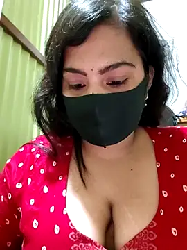 Snapshot of Ritusri_Dotta chatting on May 11, 2026, 5:21 pm Ritusri Dotta online show from May 11, 2026, 5:21 pm