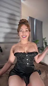 Alison Diaz17 online show from June 16, 2026, 9:59 pm
