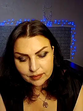 kataleya94 online show from April 1, 2026, 1:23 pm