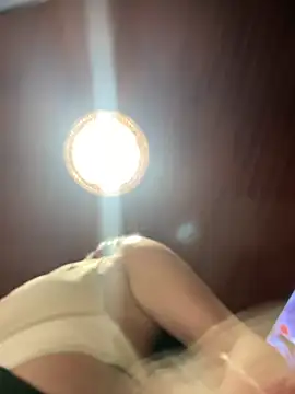 MarianaBenz online show from October 10, 2025, 11:16 pm