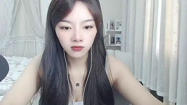 Snapshot of Jenny-Z chatting on June 14, 2026, 2:24 am Jenny-Z online show from June 14, 2026, 2:24 am