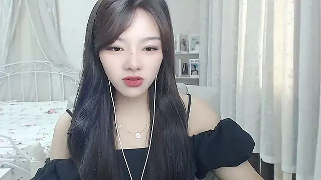 Snapshot of Jenny-Z chatting on June 1, 2026, 1:17 am Jenny-Z online show from June 1, 2026, 1:17 am