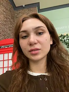 QuitieLia online show from April 3, 2026, 1:39 pm