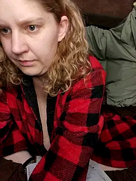 shadow199393 online show from March 12, 2026, 11:42 pm