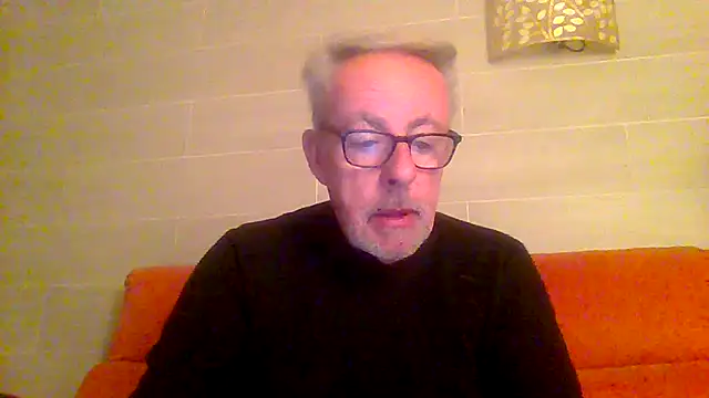 tuggy59 online show from February 1, 2026, 5:49 am