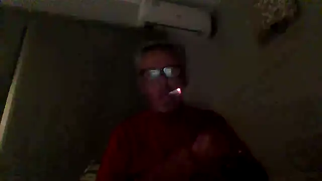 Snapshot of tuggy59 chatting on November 25, 2025, 6:25 am tuggy59 online show from November 25, 2025, 6:25 am