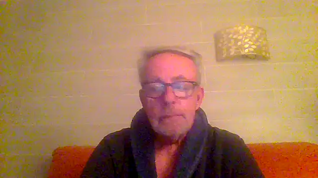 tuggy59 online show from March 8, 2026, 5:55 am