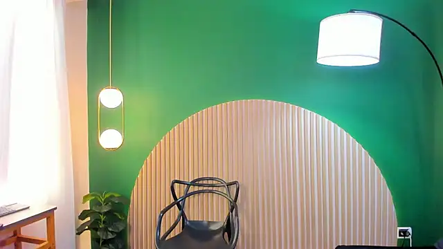 taylor bennet online show from March 26, 2026, 11:41 am